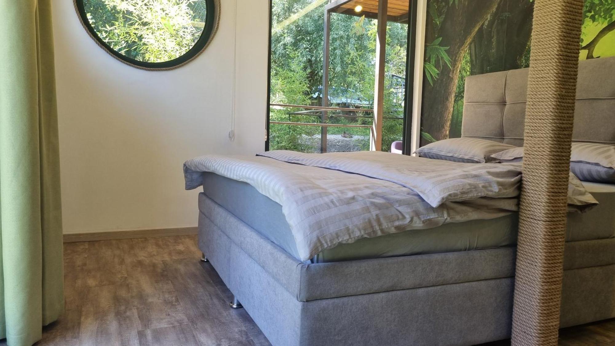 B&B Botel Charlie Beograd Phòng bức ảnh
